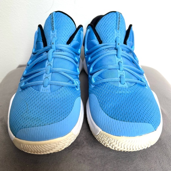 Nike Men’s Size 10 Hyperdunk X Low TB Basketball Shoe University Blue AR0463-401